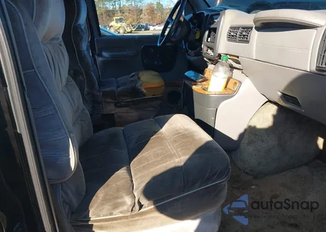 1997 Chevrolet Chevy Van Yf7 Upfitter Pkg. from USA, damaged, VIN 1GBFG15R0V1009905